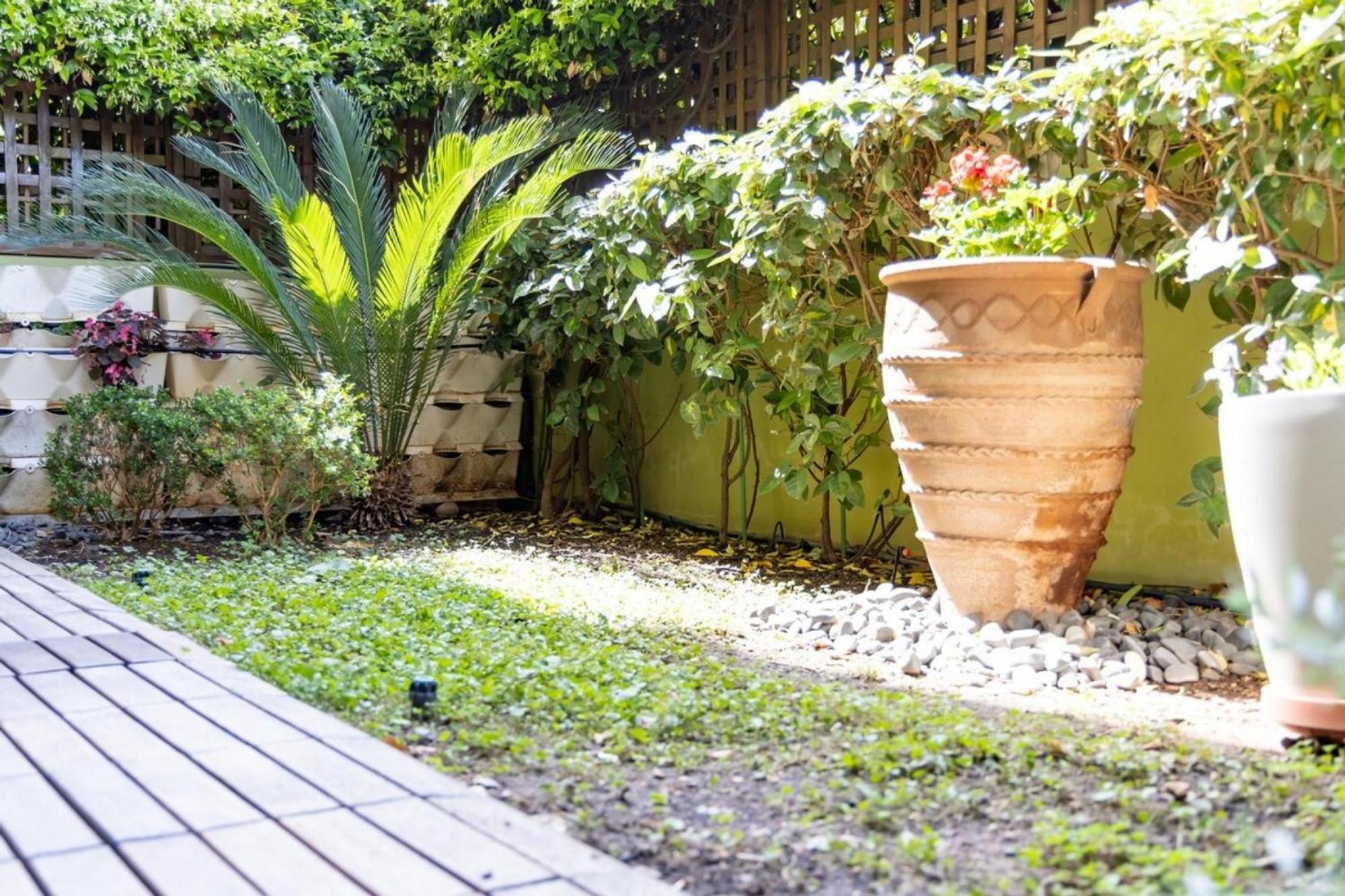 The Garden House At Alimos Apartment Atena Exterior foto